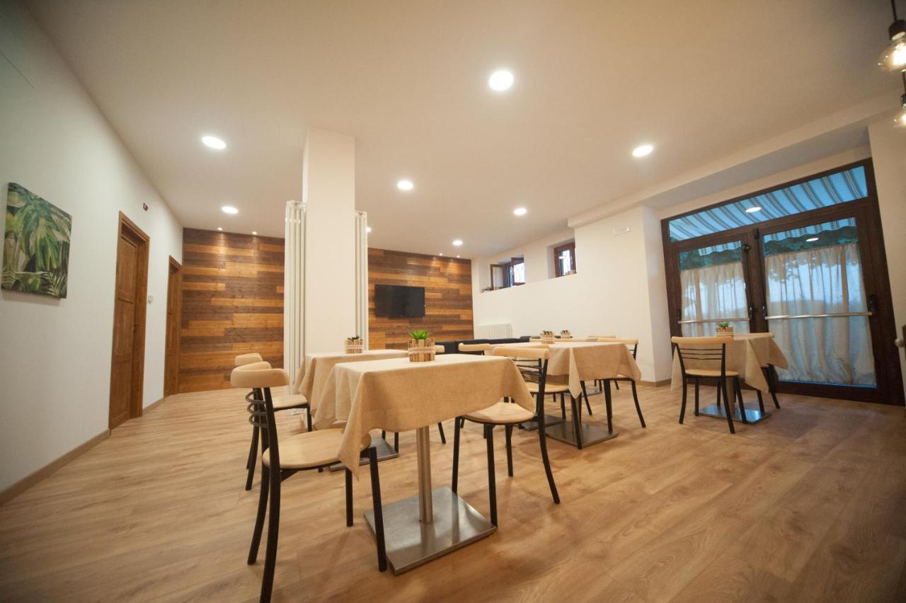 Il Castagno Bed & Breakfast Montemonaco Bagian luar foto