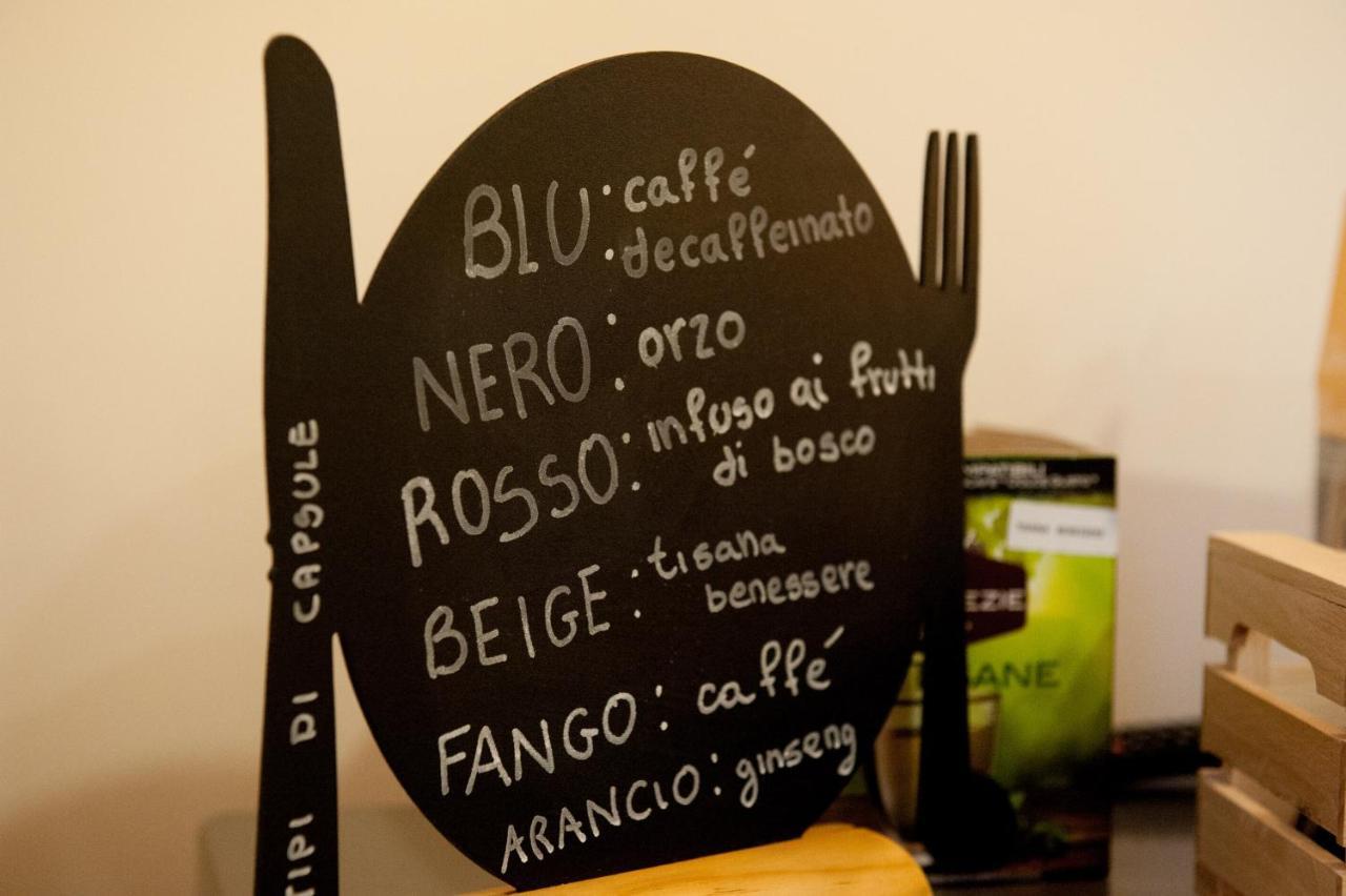 Il Castagno Bed & Breakfast Montemonaco Bagian luar foto